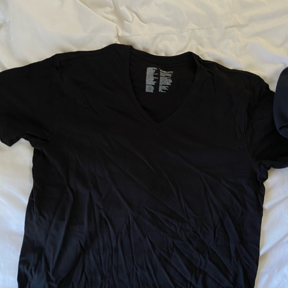 2-pack (2 tees) Black V-Neck short sleeve t-shirt